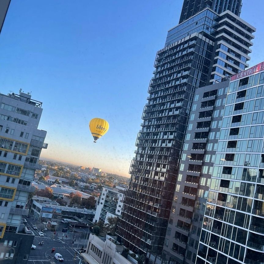 West Melbourne - Photo 1