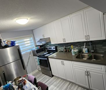 For Lease - 85 Carrera Boulevard, Toronto, Ontario - Photo 2