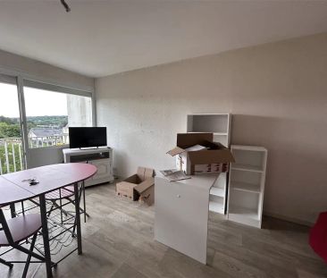 Location appartement 1 pièce - à Lisieux (14100) - Photo 2