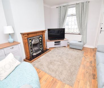 Victoria Terrace, Horbury, Wakefield - Photo 1