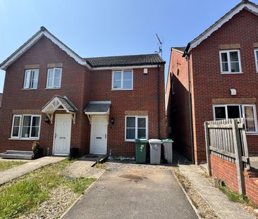 Clay Cross Drive, NG21, Mansfield - Photo 1