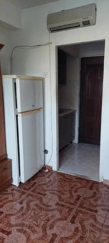 Inchiriere - garsoniera -MATHAUS Podu Ros - bloc INITA - Fotografie 5