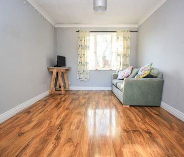 1 bedroom ground floor maisonette to rent - Photo 2