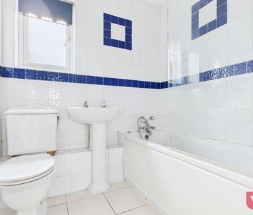 Wandlebury, Giffard, MK14 - Photo 5