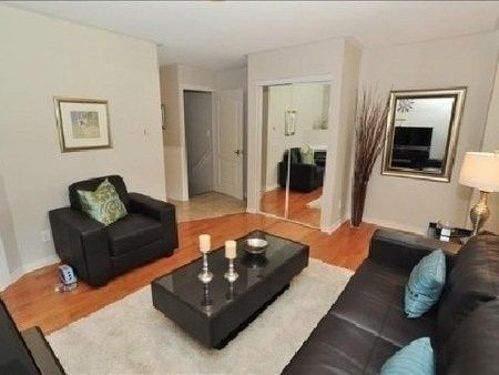 For Lease - 48 Wilkinson Drive, Toronto, Ontario - Photo 5