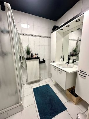 Appartement te huur - Photo 1