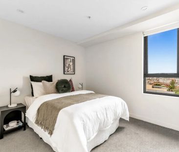 Breathtaking City Views in the Heart of Fitzroy - Photo 6