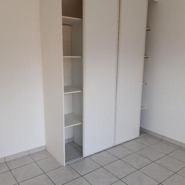 Location Appartement 2 pièces 24m² STE GENEVIEVE DES BOIS 91700 - Photo 1