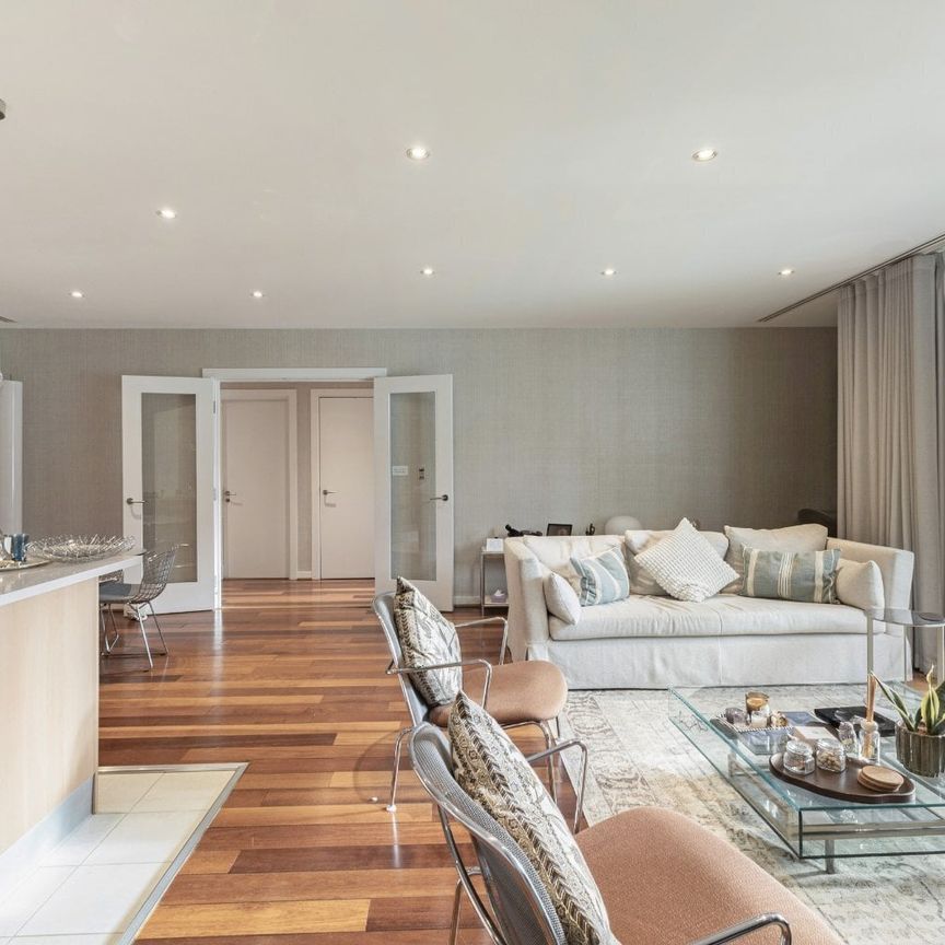 Hans Crescent, Knightsbridge, SW1X, London - Photo 1