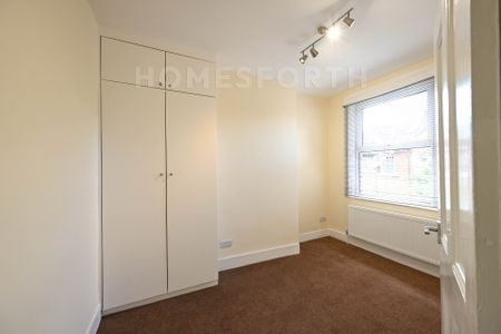 1 Bedroom Flat - Photo 3