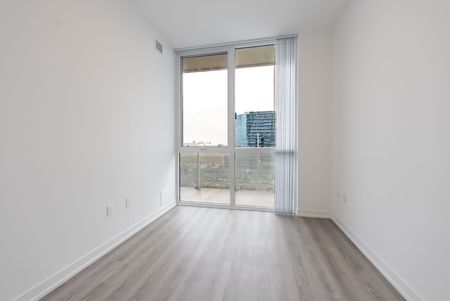 For Lease - 8 Interchange Way Unit# 605, Vaughan, Ontario - Photo 2