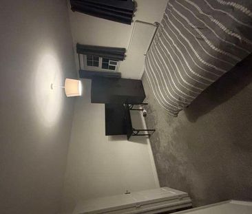 Ashton Gardens, Eastleigh, SO50 - Photo 1