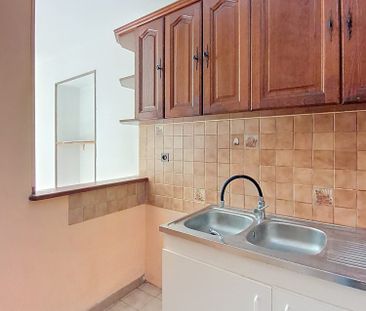 Location Appartement 2 pièces 42m² REALMONT 81120 - Photo 3
