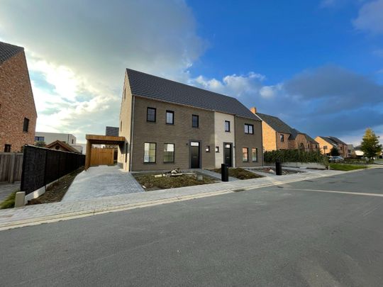 Energiezuinige nieuwbouwwoning te huur te Roeselare - Photo 1