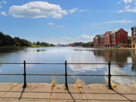 Flat to rent on - Photo 5