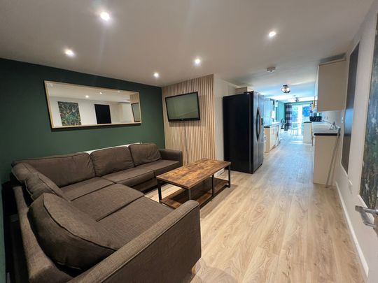 272 Hubert Road - Photo 1