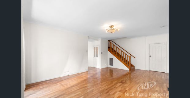 CAREFREE LIFESTYLE IN CENTRAL RINGWOOD - Photo 1