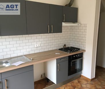 Location Maison 6 pièces 110m² BEAUVAIS 60000 - Photo 2
