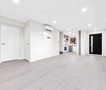 Brand -New 3-Bedroom Home in Papatoetoe – Modern Family Living - Photo 1