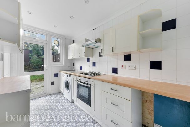 Links Road, Tooting - Photo 1