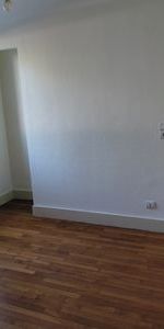 À louer / Appartement F4 / BESANCON QUARTIER MONTRAPON 6 Place Colette - Photo 4