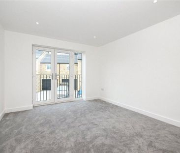 5 bedroom detached house to rent - Photo 4