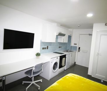 Flat 68, Samara Plaza, LS2 9DU, Leeds - Photo 1