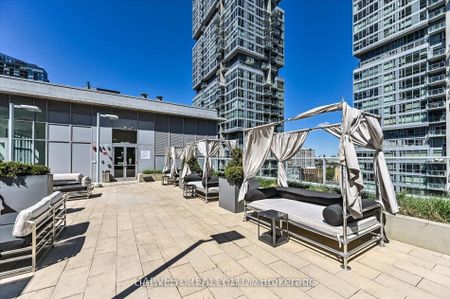 For Lease - 21 Nelson Street Unit# 708, Toronto, Ontario - Photo 4