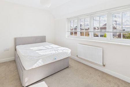 2 bedroom end of terrace house to rent - Photo 4