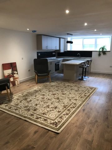 3 Bed Maisonette, Lydgate Lane, S10 - Photo 5