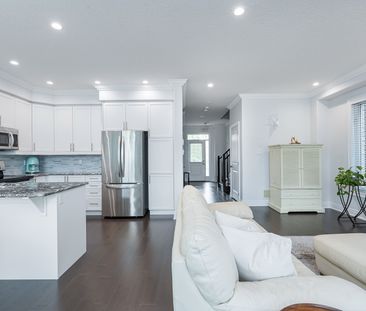 For Lease - 89 Garbutt Crescent, Collingwood, Ontario - Photo 1