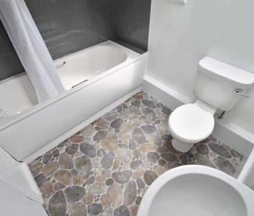 1 bedroom property to rent - Photo 1