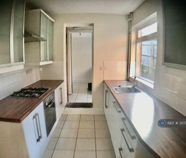 2 bedroom terraced house to rent - Photo 6