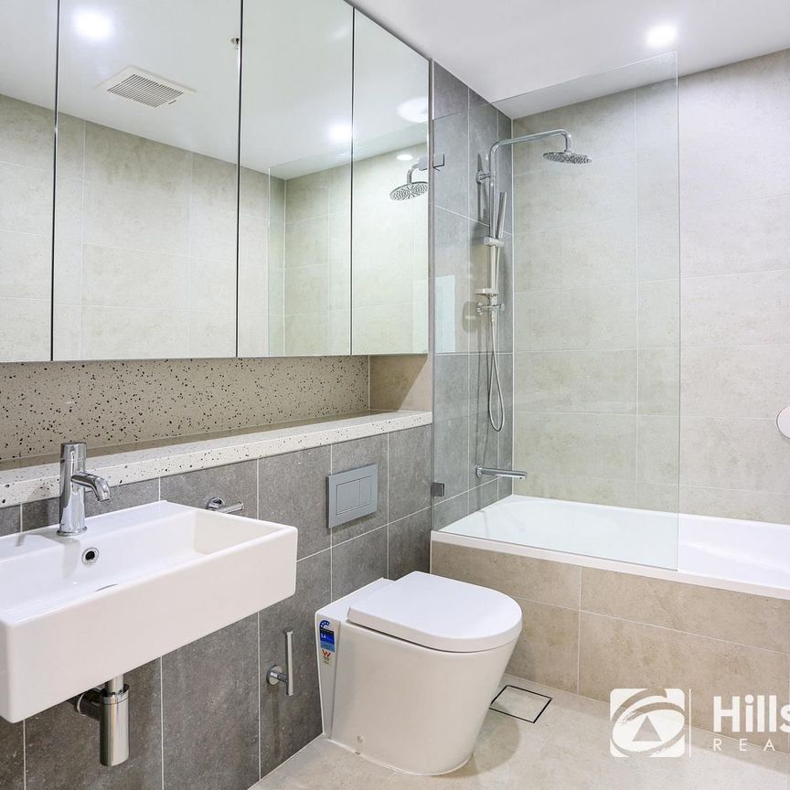 WALKING DISTANCE TO SHOPS AND TRANSPORT - Photo 1