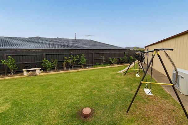 Spacious Family Living with Solar & Large Workshop - Photo 1