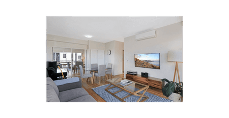 STYLISH INNER CITY APARTMENT - RENT INCREASE TO $725.00PW 30/06 - Photo 2