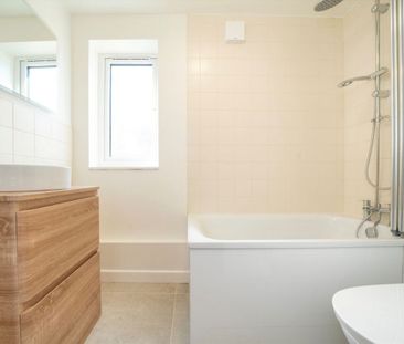 Riverside Close, E5, London - Photo 4