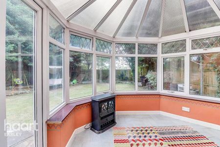 4 bedroom detached house to rent - Photo 4