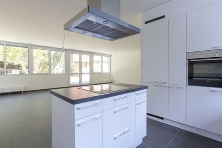 Beautiful 7.5-room single-family house for rent - Photo 3