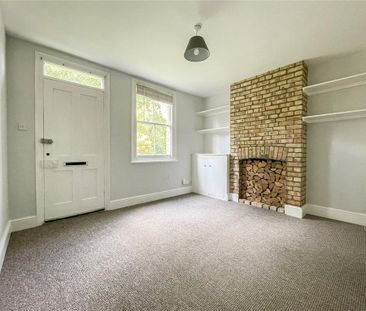 2 bedroom house to rent - Photo 1