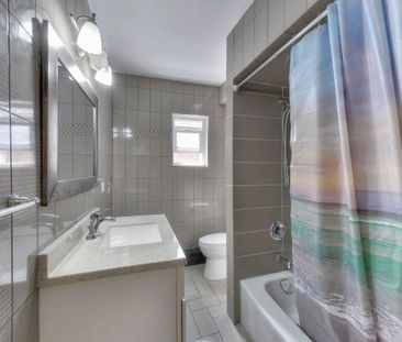 For Lease - 1654 Dufferin Street, Toronto, Ontario - Photo 3