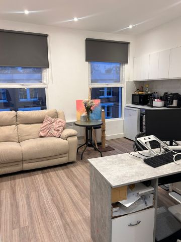 1 Bed Flat, Hargrave Road, N19 - Photo 2