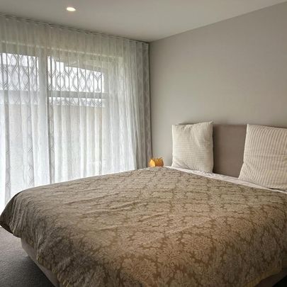 Four Bedroom Home - Photo 1