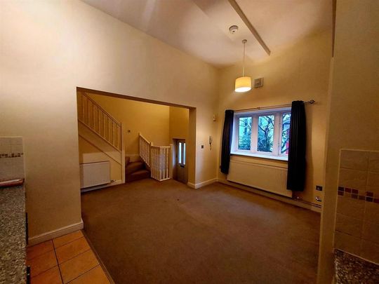 2 bedroom property to rent - Photo 1