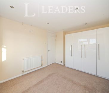 3 bedroom house to rent Beale Street, Dunstable, Bedfordshire, LU6 - Photo 1