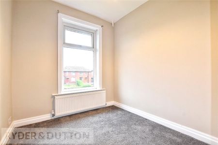 Daventry Road, Rochdale, Greater Manchester, OL11 - Photo 5