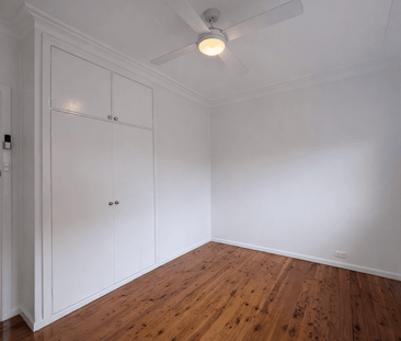 Freshly Painted Immaculate 2 Bedroom Villa - Photo 1