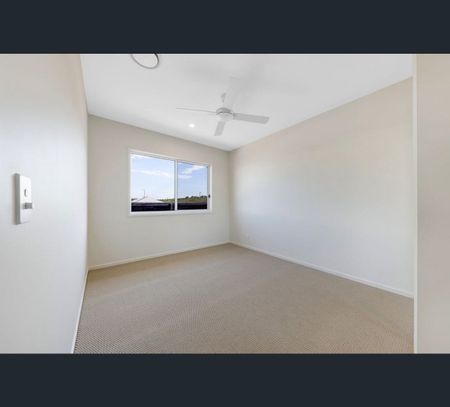 63 Hotham Crescent, Banya, Qld 4551 - Photo 4