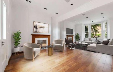 Hamilton Gardens St. John's Wood, NW8 - Photo 3