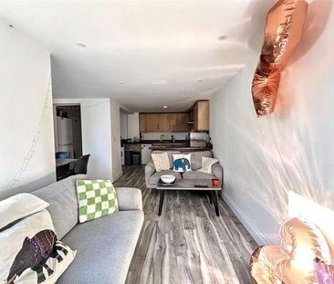 Near The Uea, Norwich, NR5 - Photo 1